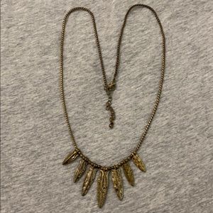 🌸 2 for$15 Forever 21 necklace